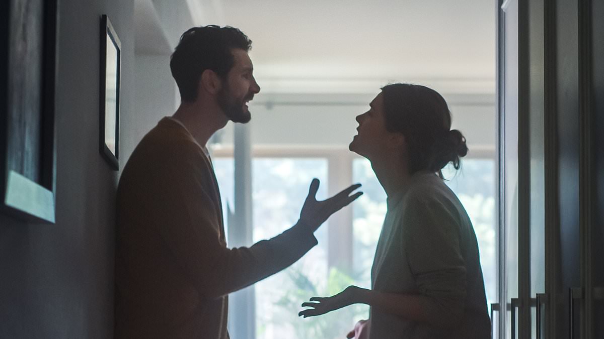 Jealousy and Insecurity in Relationships: How Coaching Helps You Heal
